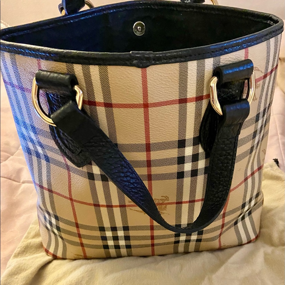 Burberry - Small Onslow tote